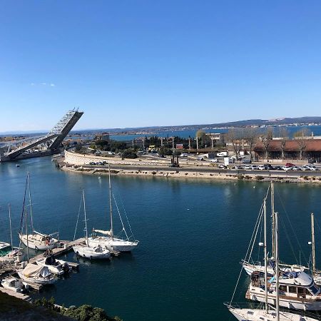 Sete 6Eme Vue Sur Le Canal Et L'Etang エクステリア 写真